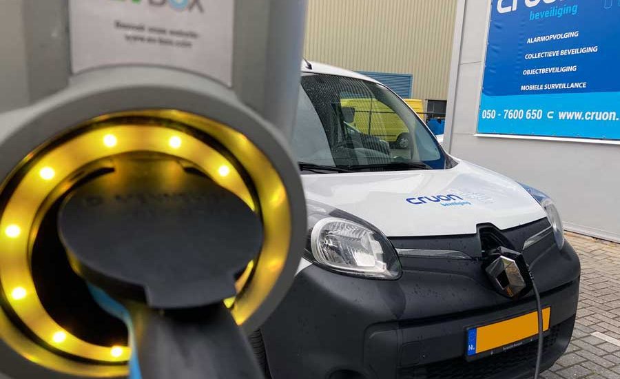 Cruon beveiligingsbedrijf Groningen elektrisch rijden