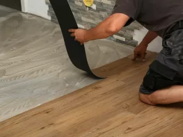 PVC vloer laten leggen door vloerenspecialist Groningen