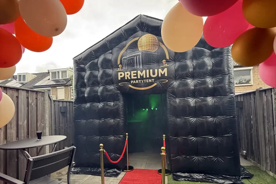 Opblaasbare partytent huren