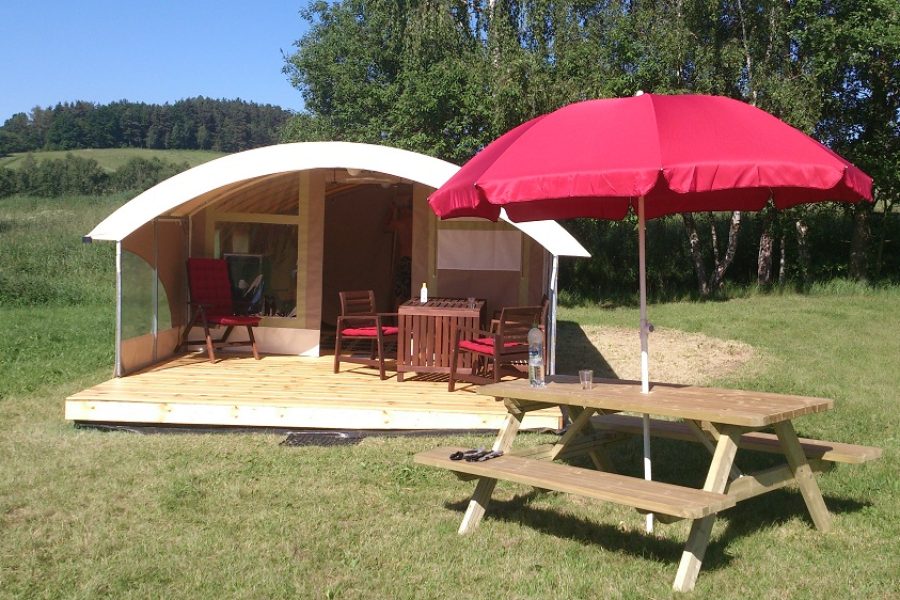 Tunneltent huren Tsjechie glamping
