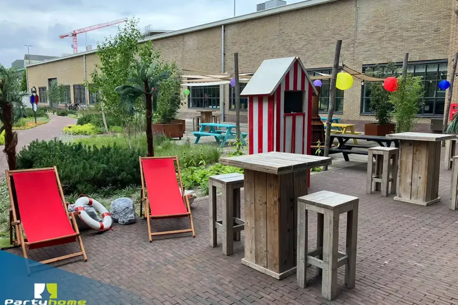 themafeest op locatie materialen verhuur