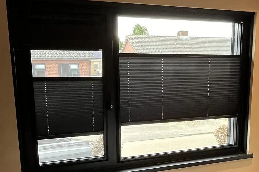 raambekleding plisse kunststof kozijnen